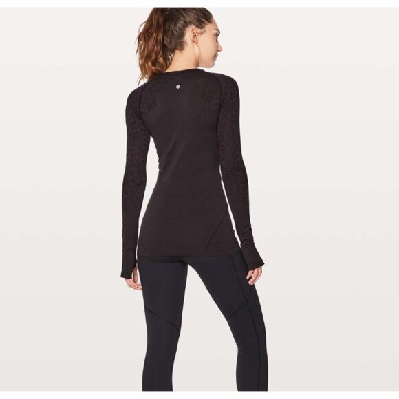 Lululemon Swiftly Tech Long Sleeve Crew Black Cherry / Black Size 4 - Picture 2 of 8